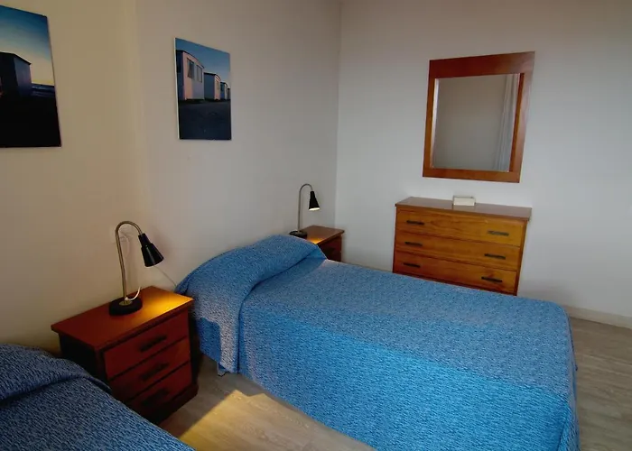 Torres Del Sol - Cristianos ロスクリスティアーノス