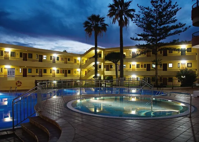 Torres Del Sol - Cristianos ロスクリスティアーノス